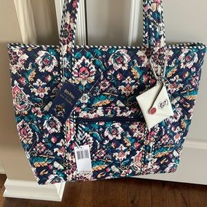 Vera Bradley Harry Potter tote w keychain